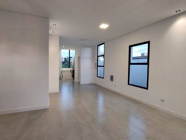 Casa para Venda em São José dos Campos - 5