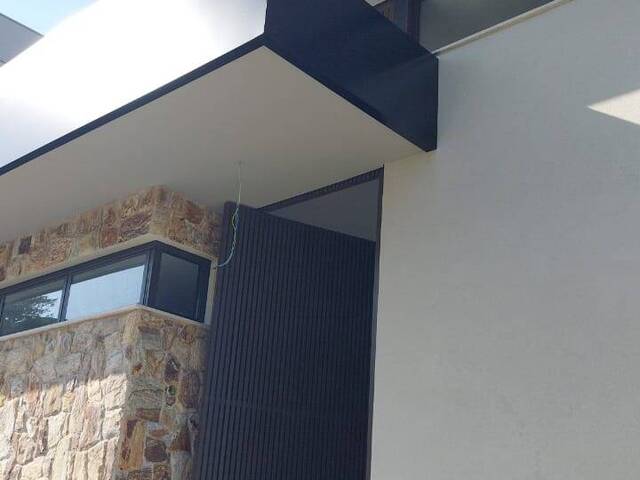 Casa para Venda em São José dos Campos - 3
