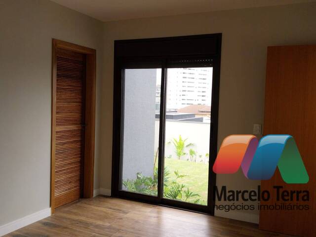Casa para Venda em São José dos Campos - 5