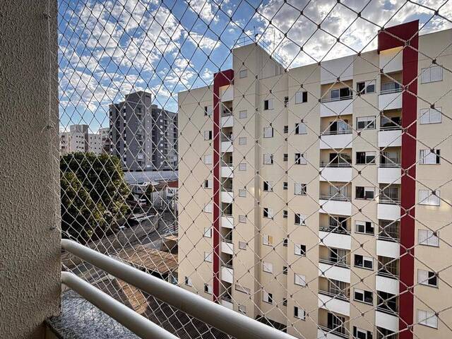 Apartamento para Venda em São José dos Campos - 2