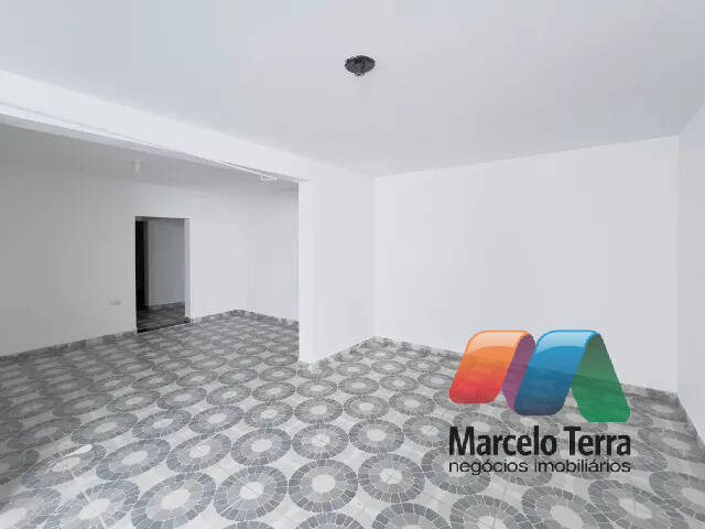 Casa para Venda em São José dos Campos - 4