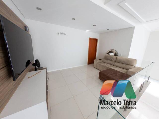 Casa para Venda em São José dos Campos - 3