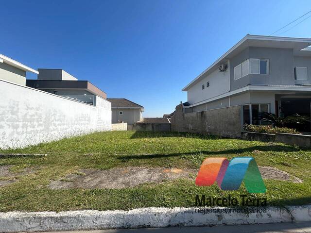Terreno para Venda em São José dos Campos - 4